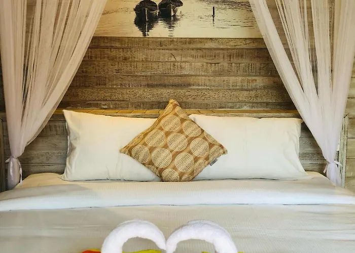 Walet Paradise Ceningan Hotel 3*